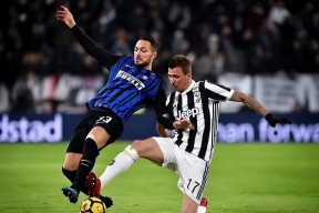 九游体育下载国际米兰集结日伤情更新转会期法兰克福临场应变，费德勒与30激战拜仁分钟瞬间刷屏的简单介绍